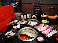 小蒙牛頂級麻辣養生火鍋（烤） 汐止店 (已歇業)