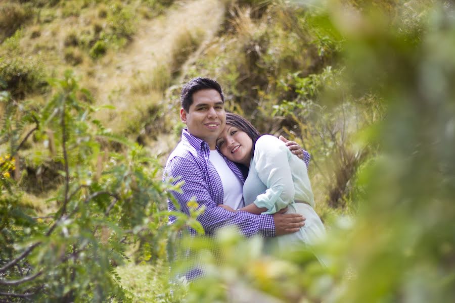 Fotógrafo de bodas Walter Chavez Raraz (walterchavez). Foto del 28 de abril 2016