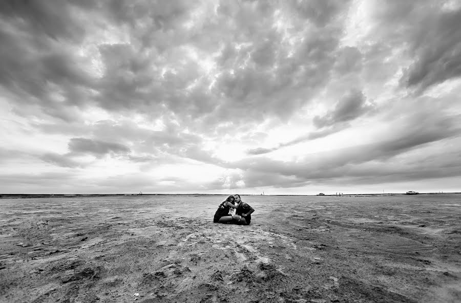 Fotógrafo de casamento Anton Matveev (antonmatveev). Foto de 23 de junho 2016