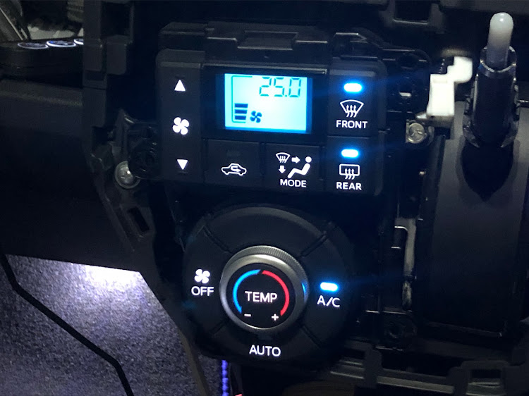 ウェイクのDIY・LED打ち替えに関するカスタム事例の投稿画像1枚目