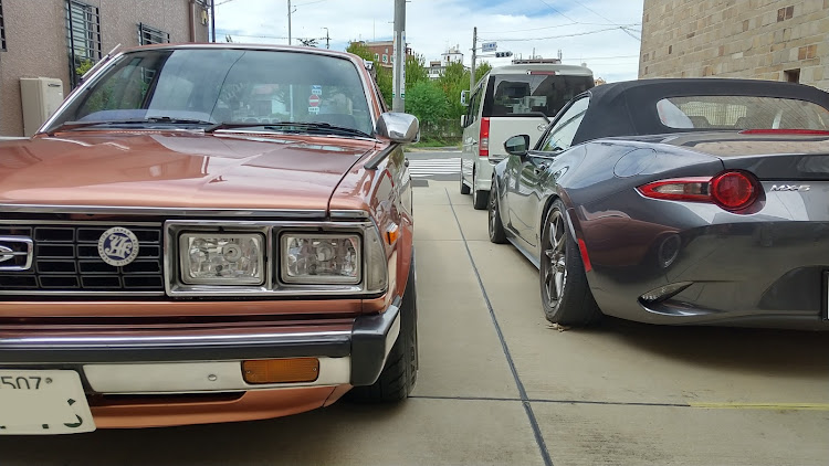 コロナの旧車・4AGサウンド・コロナ・左半顔写真展・洗車してないから汚いに関するカスタム事例の投稿画像1枚目