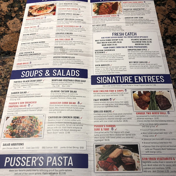 Love this place! Dinner menu items are clearly marked and chef worked with me to make one of the appetizers gf that was not. Staff is awesome! Also had breakfast here.