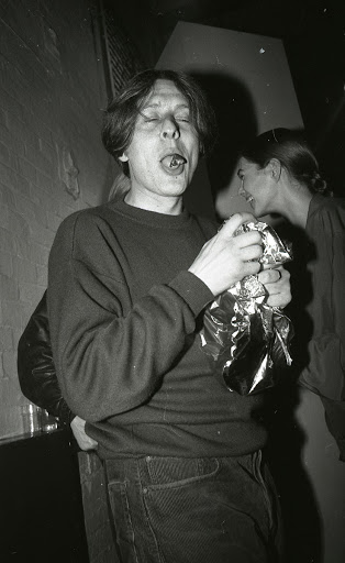 Shaun Ryder of the Happy Mondays with a balloon