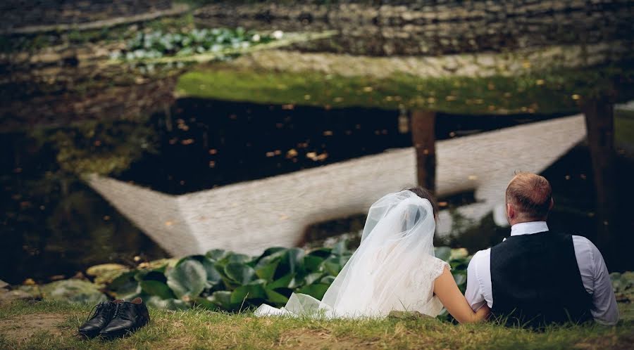 Fotograf ślubny Cata Bobes (catabobes). Zdjęcie z 27 listopada 2016