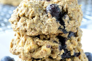 Lemon Blueberry Breakfast Cookies