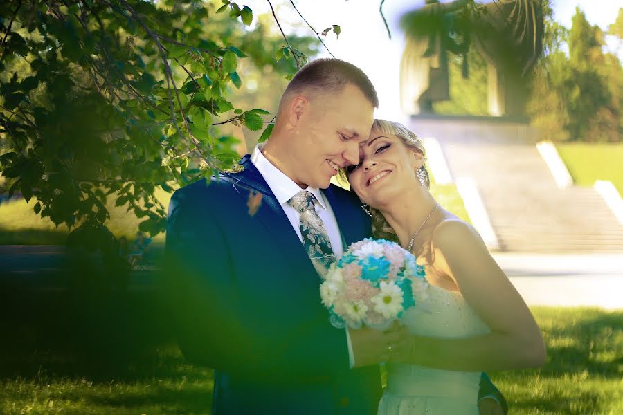 Wedding photographer Natalya Kulikovskaya (otrajenie). Photo of 29 July 2015