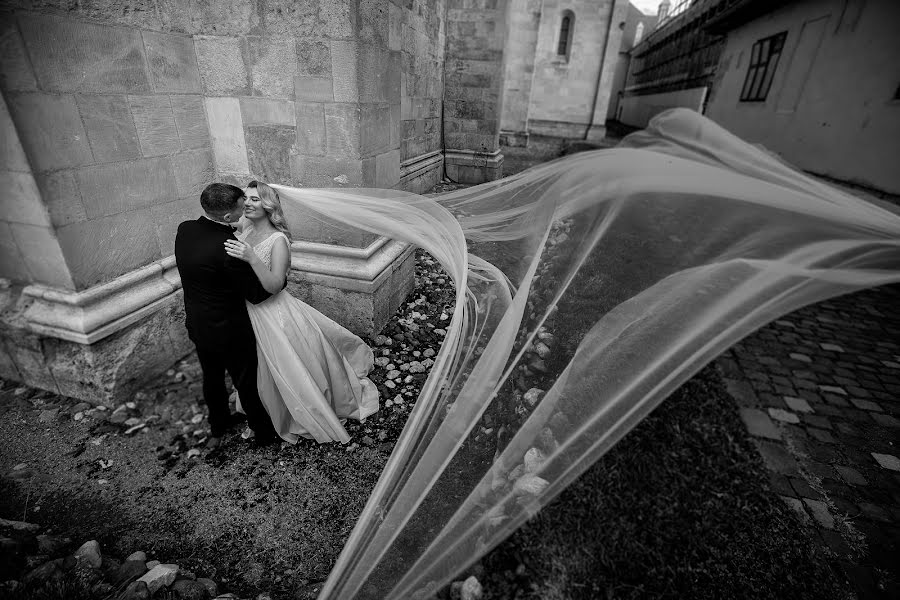 Fotógrafo de casamento Nicolae Boca (nicolaeboca). Foto de 11 de janeiro 2023