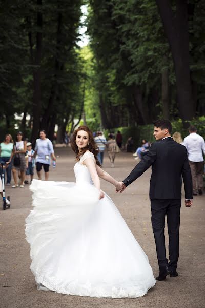 Fotograful de nuntă Olesya Karakulova (fishka). Fotografia din 31 martie 2018