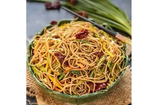 Veg Chilli Garlic Chowmein