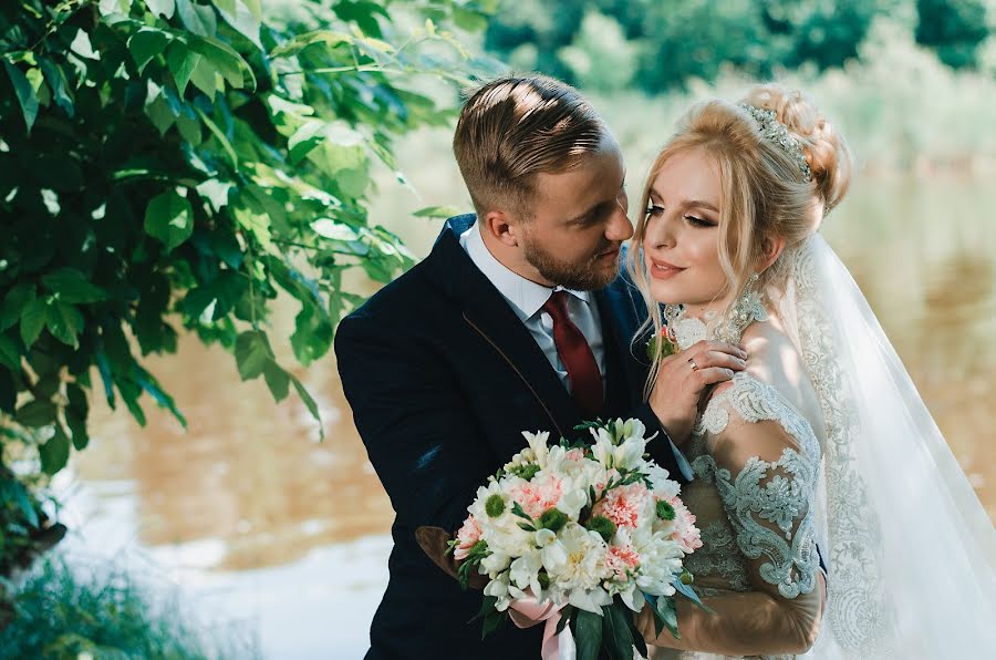 Fotógrafo de casamento Aleksandr Ivanov (raulchik). Foto de 9 de agosto 2017