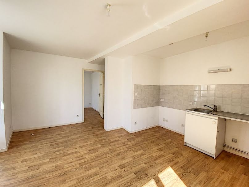 Location  appartement 2 pièces 36 m² à Toury (28310), 440 €