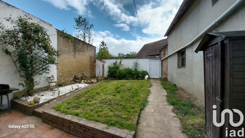 Vente maison 4 pièces 85 m² à Frazé (28160), 117 000 €