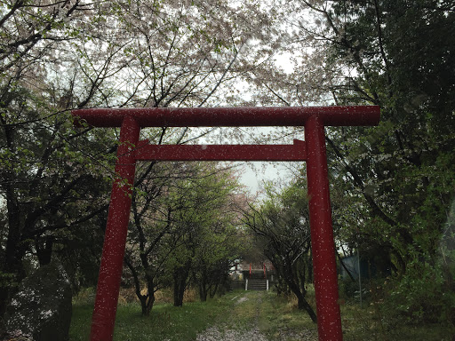 埋草神社