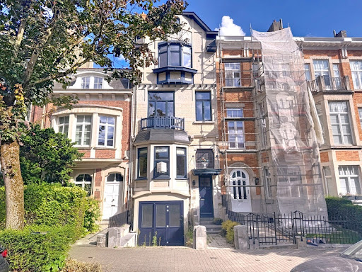 Maison avec terrasse 1