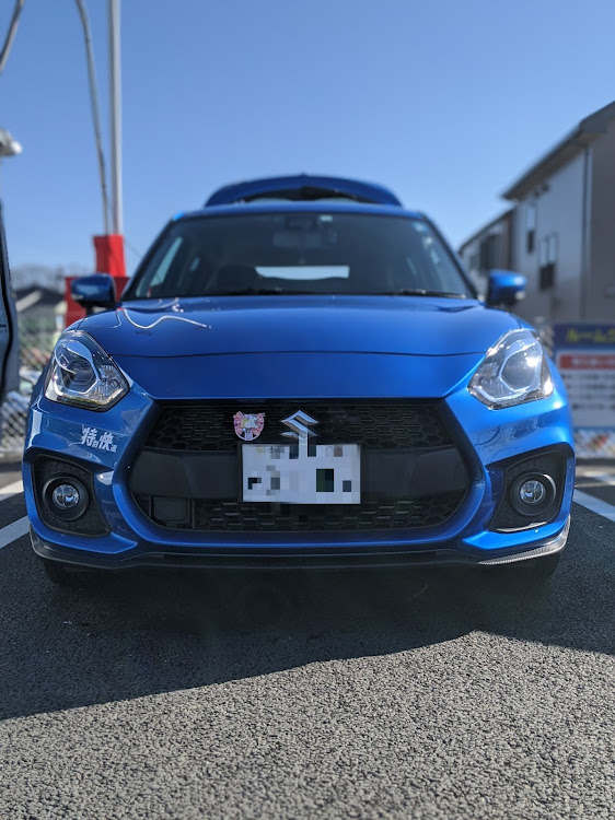 スイフトスポーツの正面写真に関するカスタム事例の投稿画像1枚目