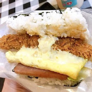 鬼川日式拉麵.丼飯