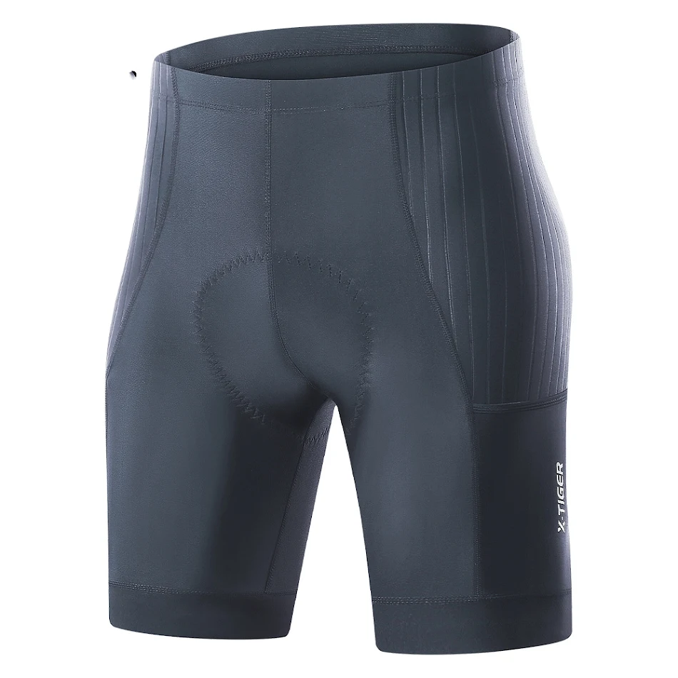 Cuissard à bretelles pour homme, conçu pour le cyclisme, offre confort et performance. Tissu respirant, ajustement parfait et liberté de mouvement garantie.