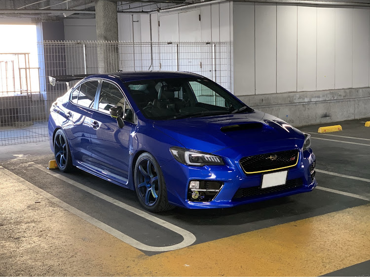 WRX STIの近藤エンジニアリング・LIBERAL・外装カスタム珍道中・謎のオフ会・ドライブに関するカスタム事例の投稿画像1枚目