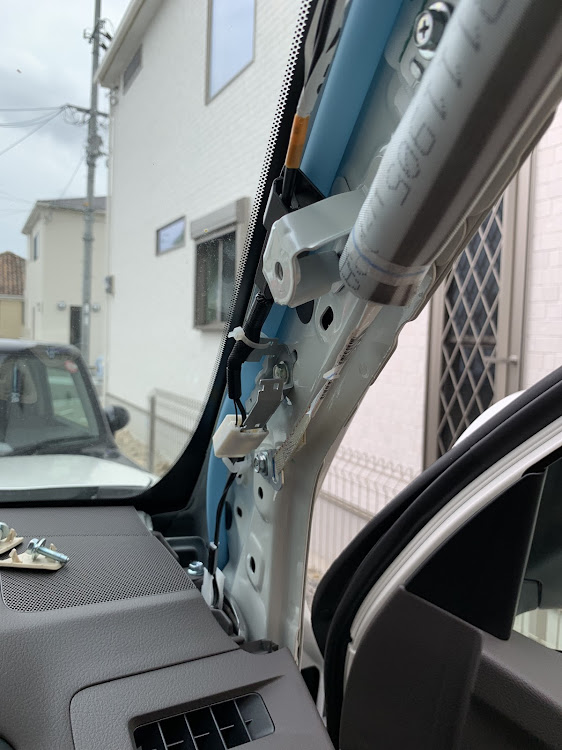 ランドクルーザープラドのドラレコ・プラド・ランドクルーザープラド・DIYに関するカスタム事例の投稿画像2枚目