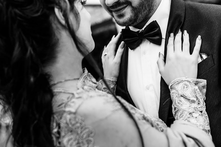 Bröllopsfotograf Andreea Vasilache (e-motions). Foto av 25 mars 2019