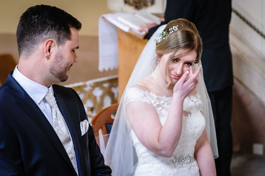 Fotógrafo de casamento Etele Simon (etelephoto). Foto de 3 de março 2019