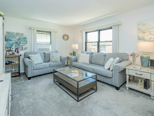 Apartment 5