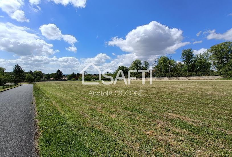  Vente Terrain à bâtir - 760m² à Hiersac (16290) 