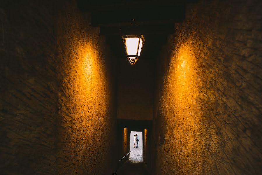 Fotógrafo de bodas Artur Roscolotenco (miophoto). Foto del 6 de junio 2017