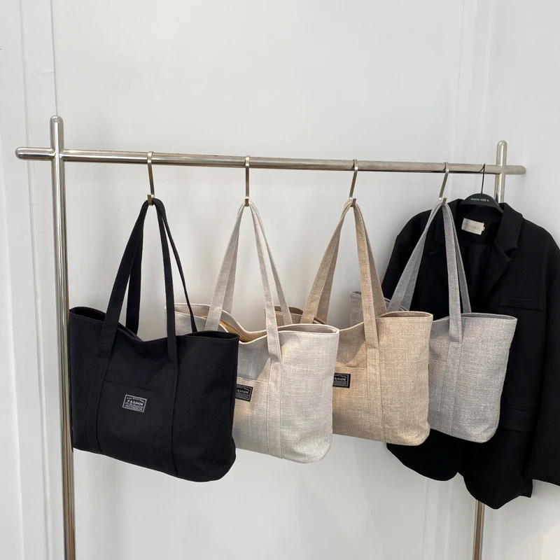 Bolsa de compras portátil moderna e fashion Leve suas compras com estilo e praticidade. Design dobrável, resistente e perfeito para o dia a dia.