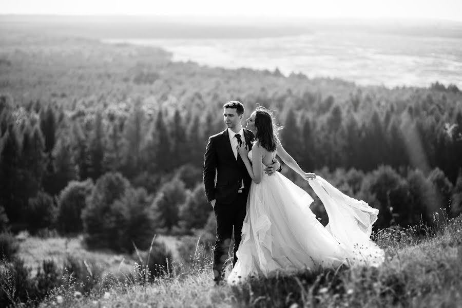 Fotógrafo de casamento Anna Renarda (annarenarda). Foto de 8 de fevereiro 2019