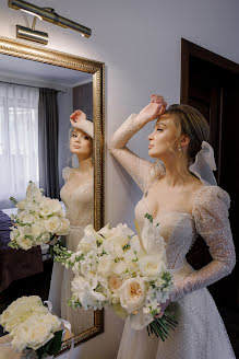 Fotografo di matrimoni Irina Alkanova (alkanova). Foto del 29 ottobre 2021