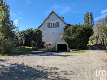 maison à Charbuy (89)