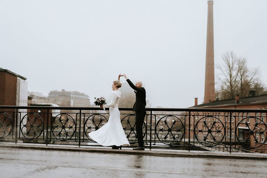 Fotógrafo de casamento Anrietta Kuosku (anrietta). Foto de 26 de março 2020