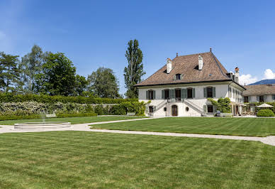 Corps de ferme avec jardin 5