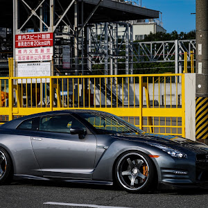 NISSAN GT-R R35