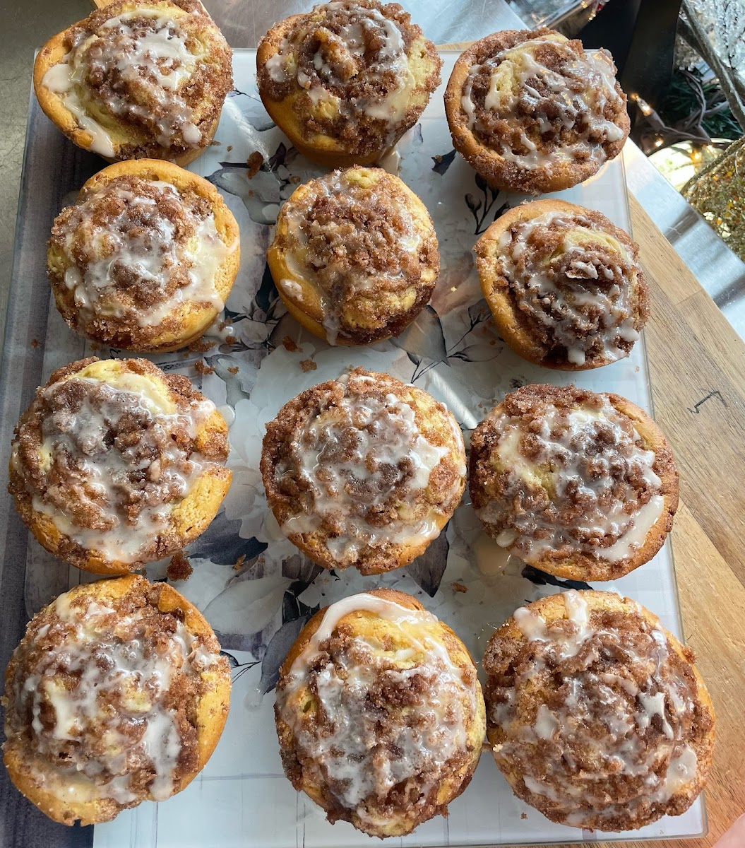 Crumb cake muffins!