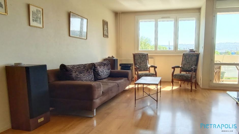 Vente appartement 3 pièces 80 m² à Bourgoin-Jallieu (38300), 140 000 €