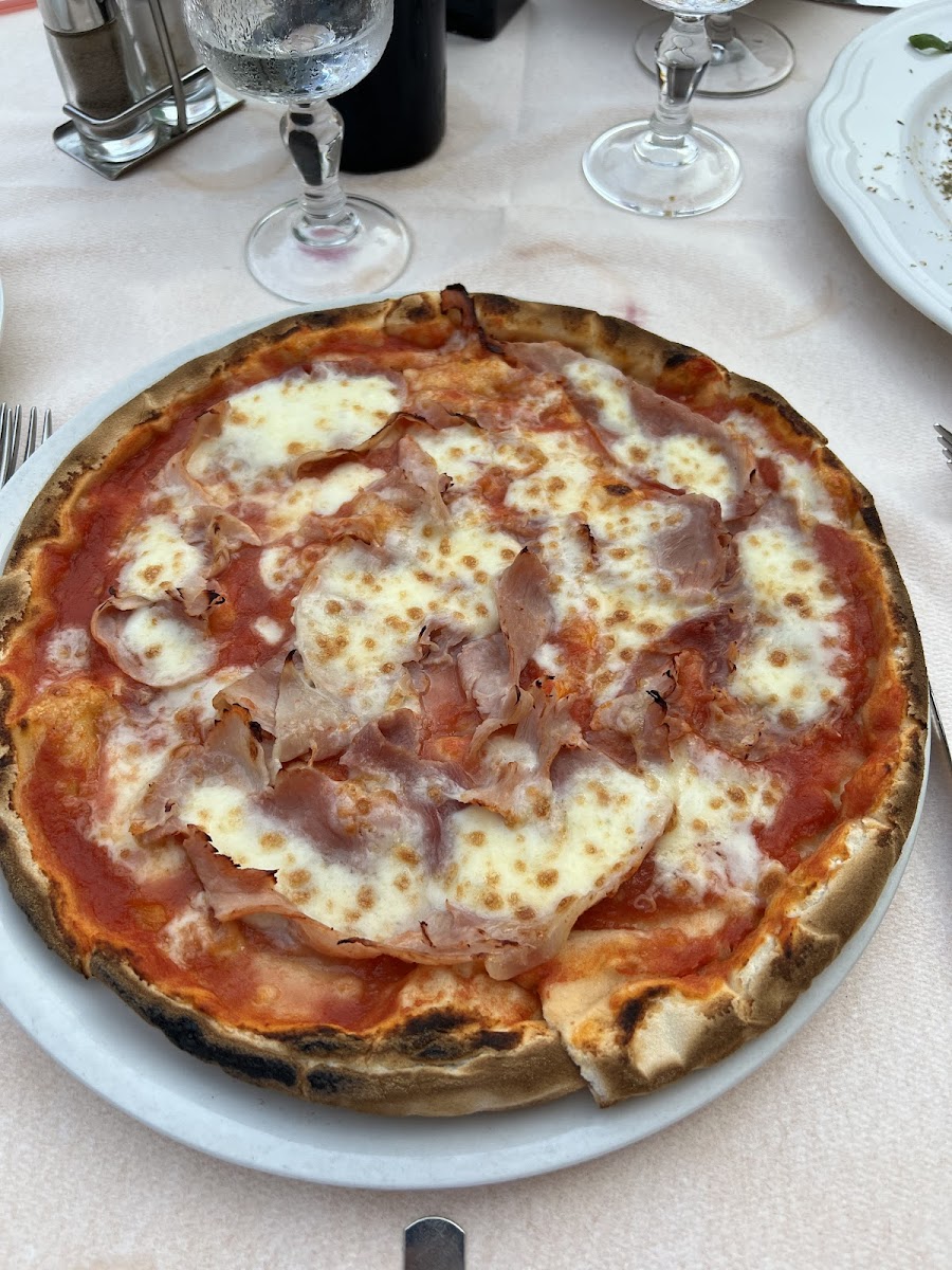 Gluten-Free Pizza at Sant'Andrea