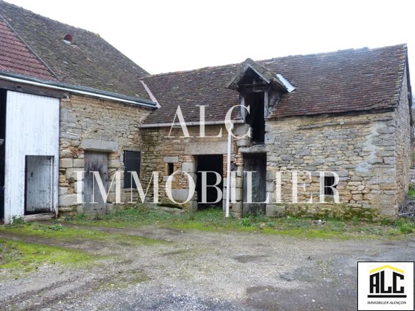 Vente maison 6 pièces 150.56 m² à Damigny (61250), 47 000 €