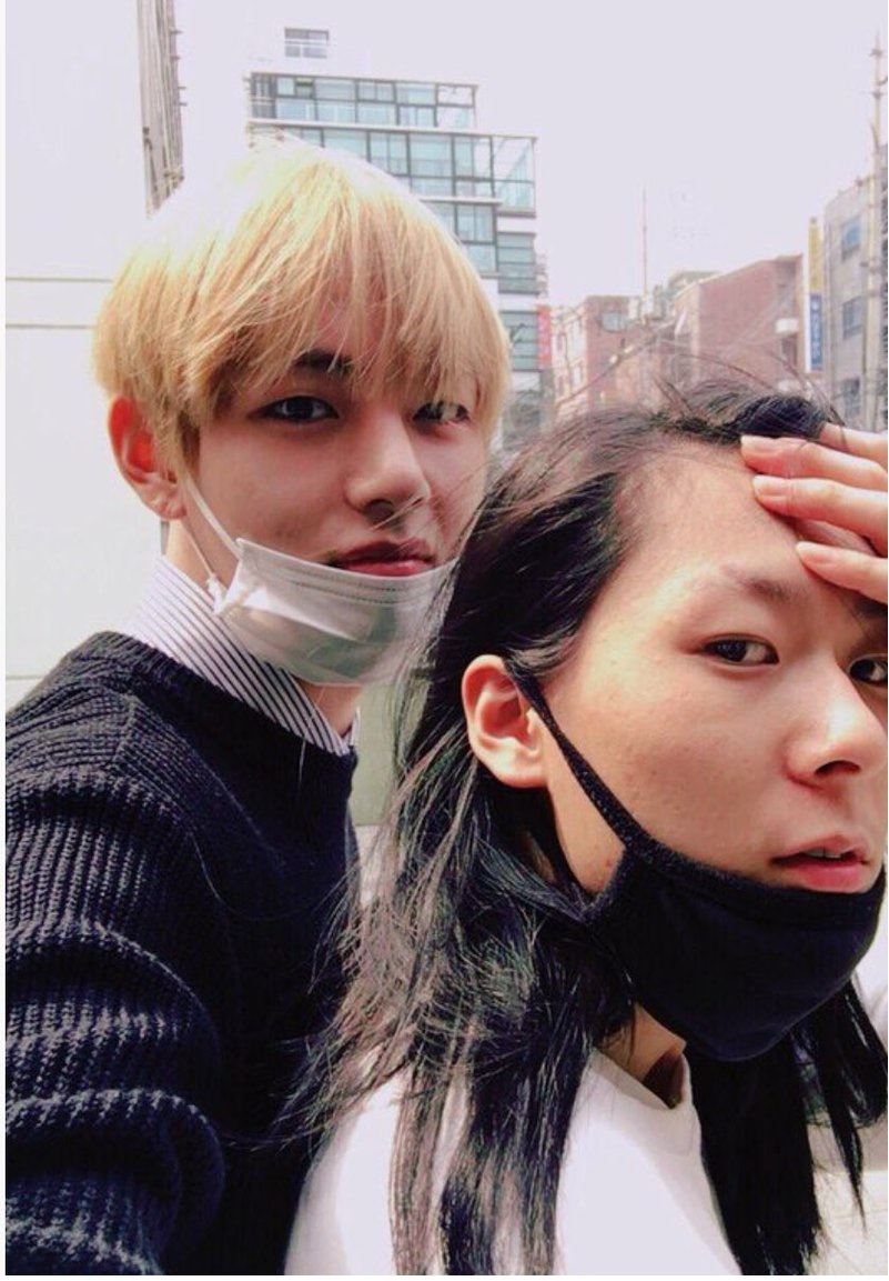 V and Jangmoongbok