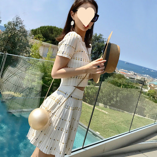Title 4, French Half Length Skirt Outfit