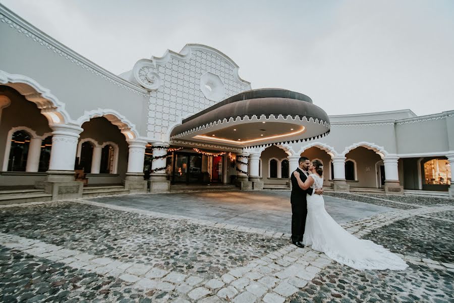 Fotografo di matrimoni Silvia Aguilar (silvisfoto). Foto del 30 marzo 2022