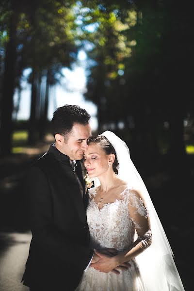 Fotografo di matrimoni Mirko Turatti (spbstudio). Foto del 10 maggio 2017