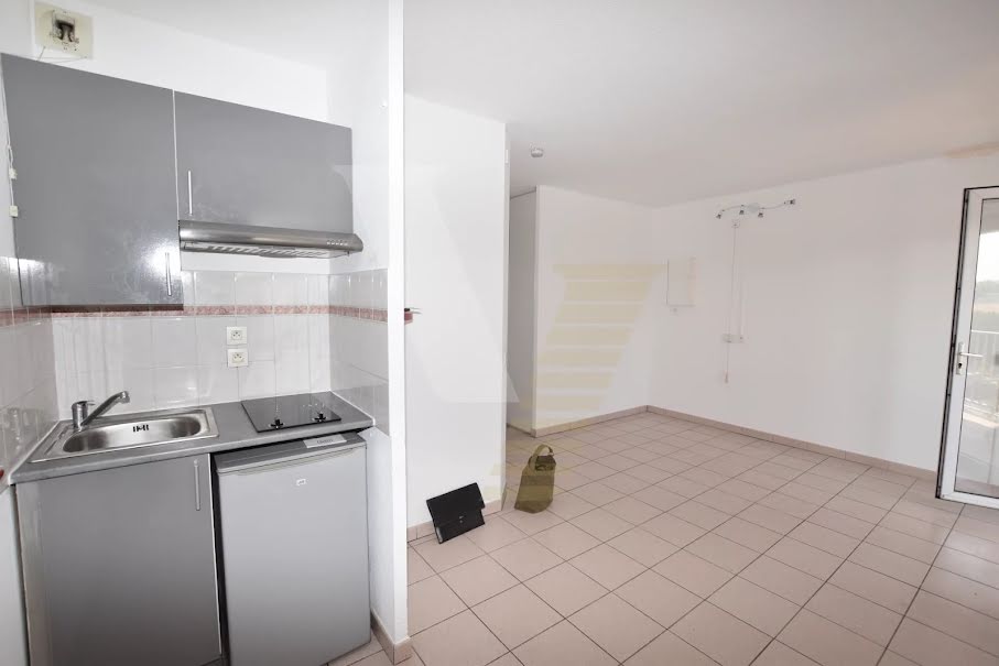 Location  appartement 1 pièce 29.19 m² à Beziers (34500), 546 €