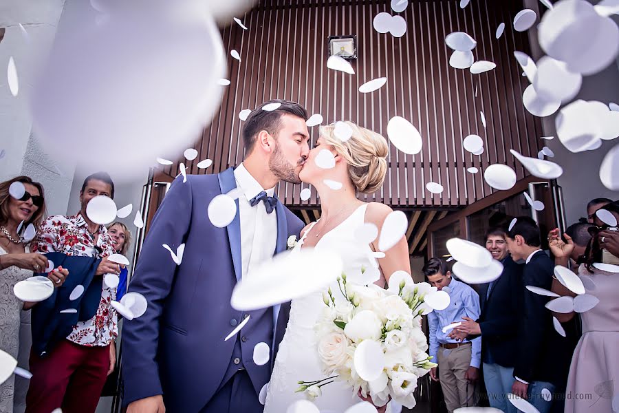 Fotografo di matrimoni Valerie Raynaud (valerieraynaud). Foto del 29 luglio 2016