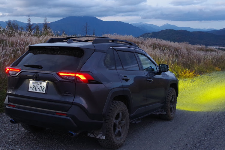 RAV4のRAV4オフロードパッケージ・アシンメトリー・天気がいいので写活に・RAV4adventureの正しい使い方？に関するカスタム事例の投稿画像12枚目