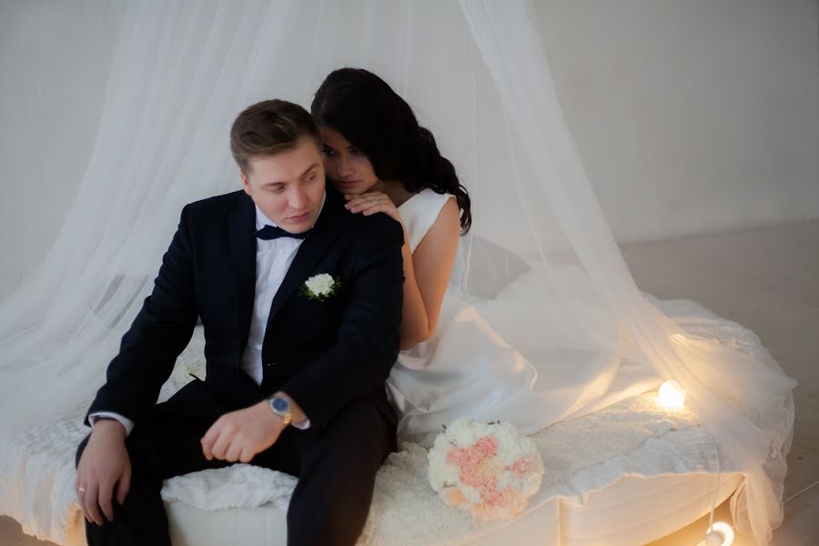 Fotógrafo de bodas Anastasiya Sharonova (sharonovaaa). Foto del 14 de marzo 2017