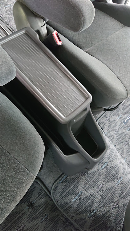 エスティマのmotoさんが投稿したカスタム事例の投稿画像3枚目