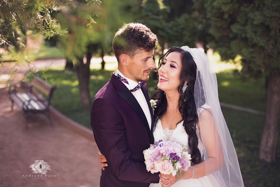 Fotógrafo de casamento Andreea Pavel (andreeapavel). Foto de 9 de janeiro 2019