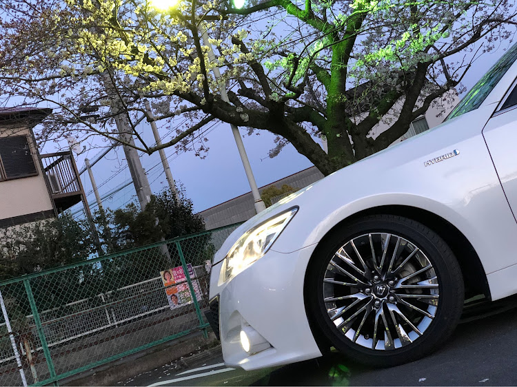 クラウンアスリートのyu-kiさんが投稿したカスタム事例の投稿画像1枚目